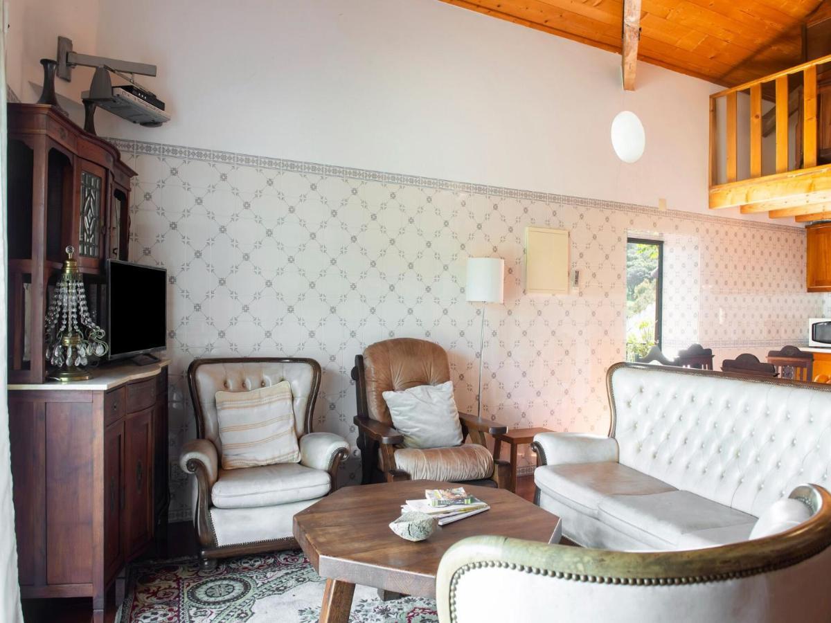 몬테모르오노보 House With Authentic Tiling And Antique Furniture 빌라 외부 사진